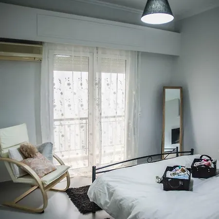 Апартаменты Luxury Near Acropolis! In The Heart Of Athens!